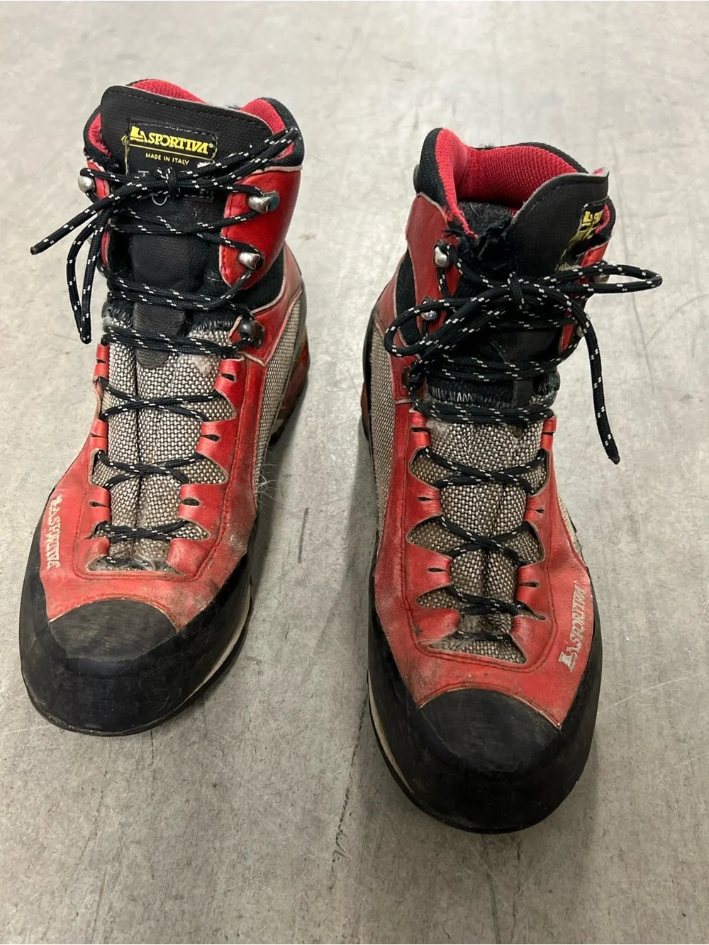 La Sportiva Red and Black Mountaineering Boots 43 1/2